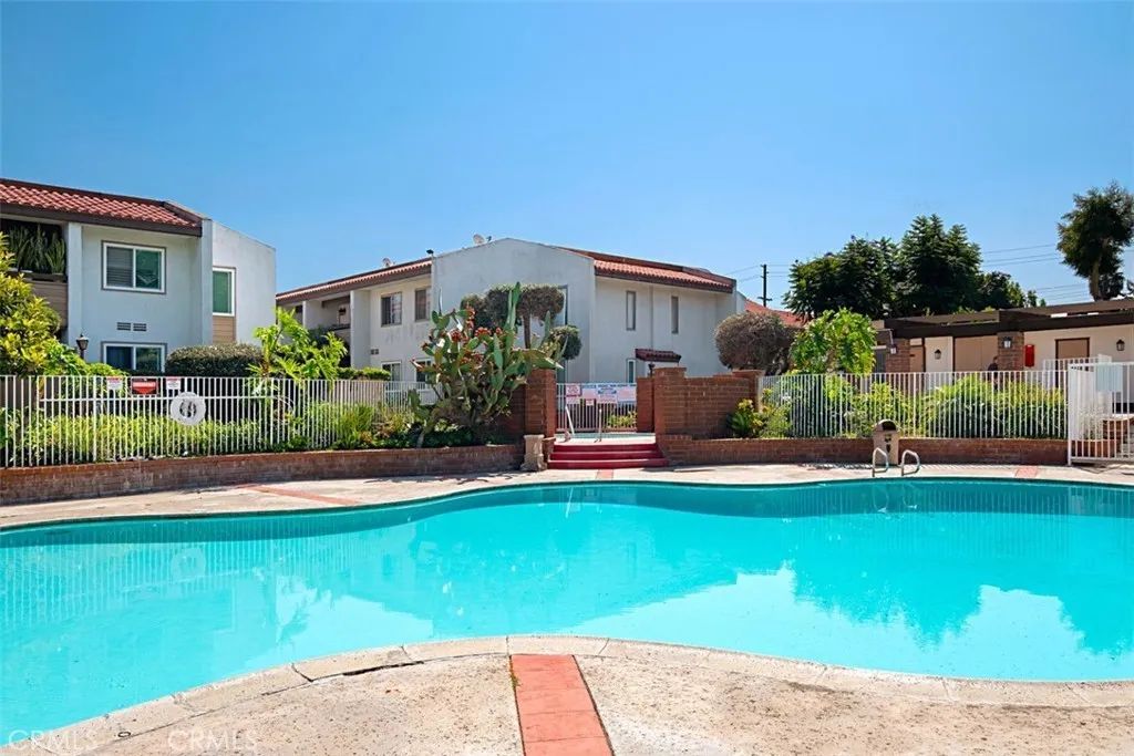 2501 W Sunflower Avenue A6, Santa Ana, California 92704 home-pic-41